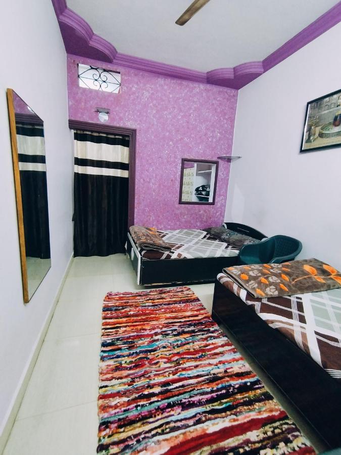 Kalpeshwar Homestay ウッジャイン エクステリア 写真